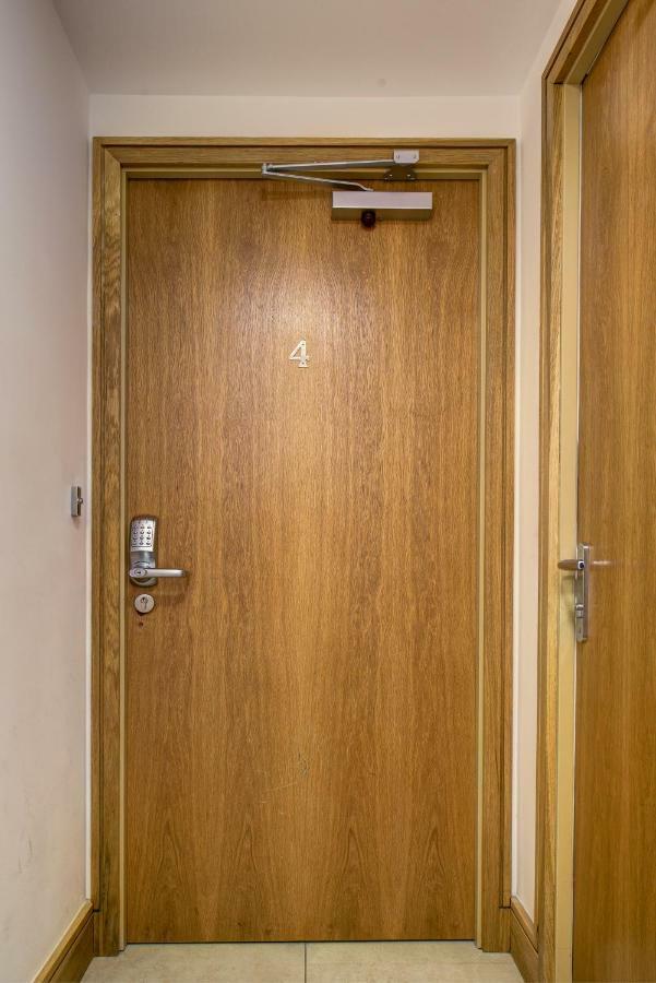 Luxury Frampton * Londra
